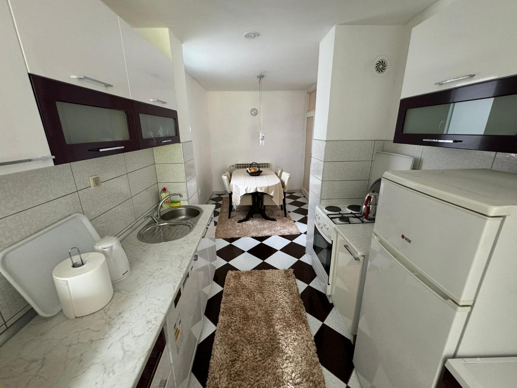 Apartment Share Sarajevo Bagian luar foto