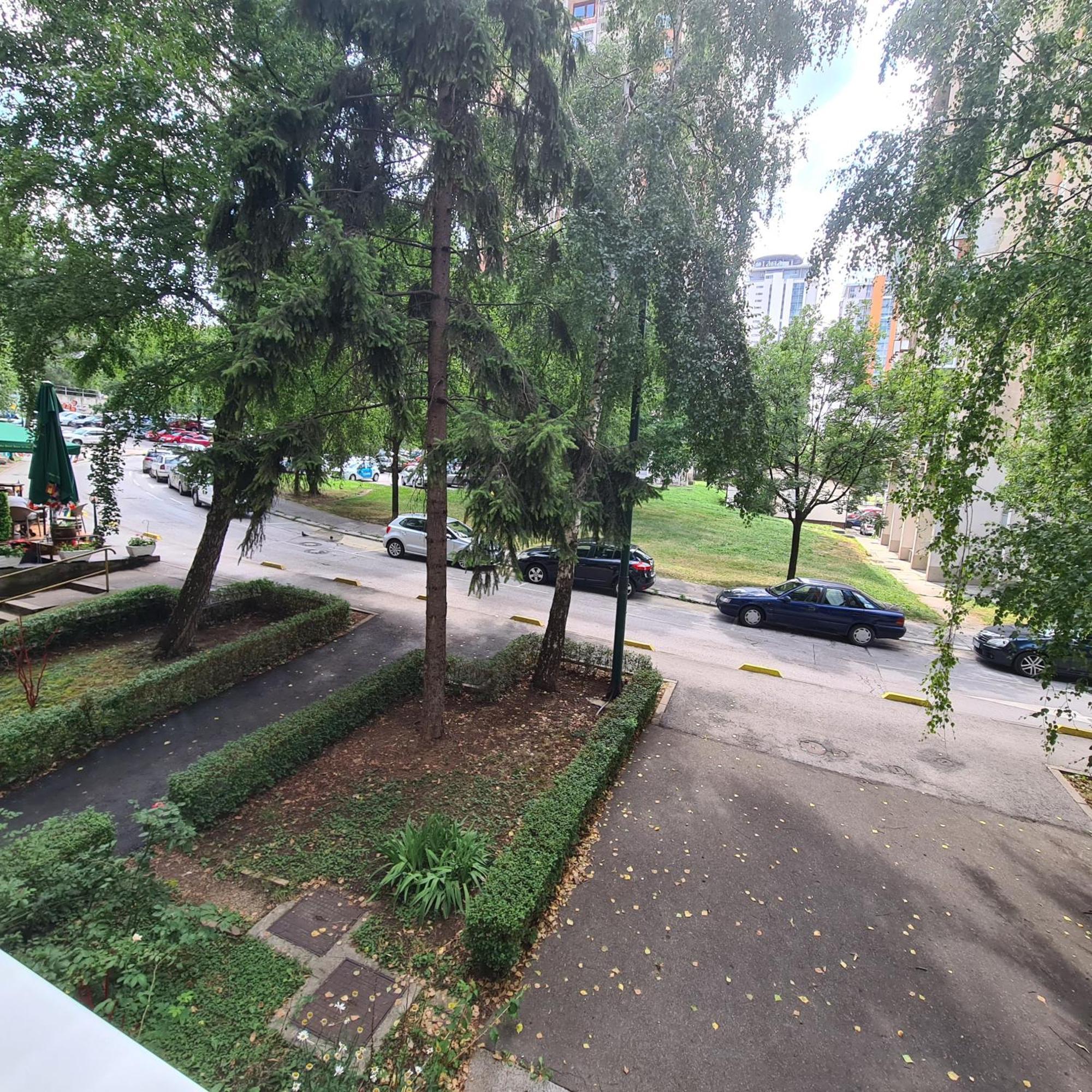 Apartment Share Sarajevo Bagian luar foto